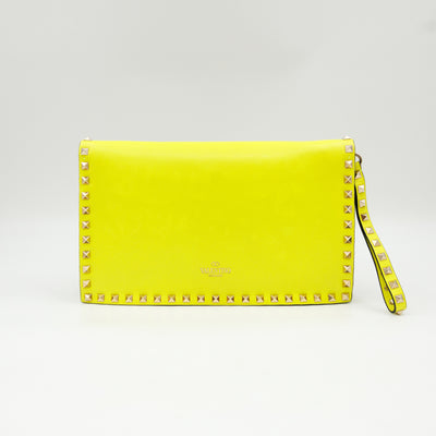 Rockstud Flap Clutch Neon Yellow Leather