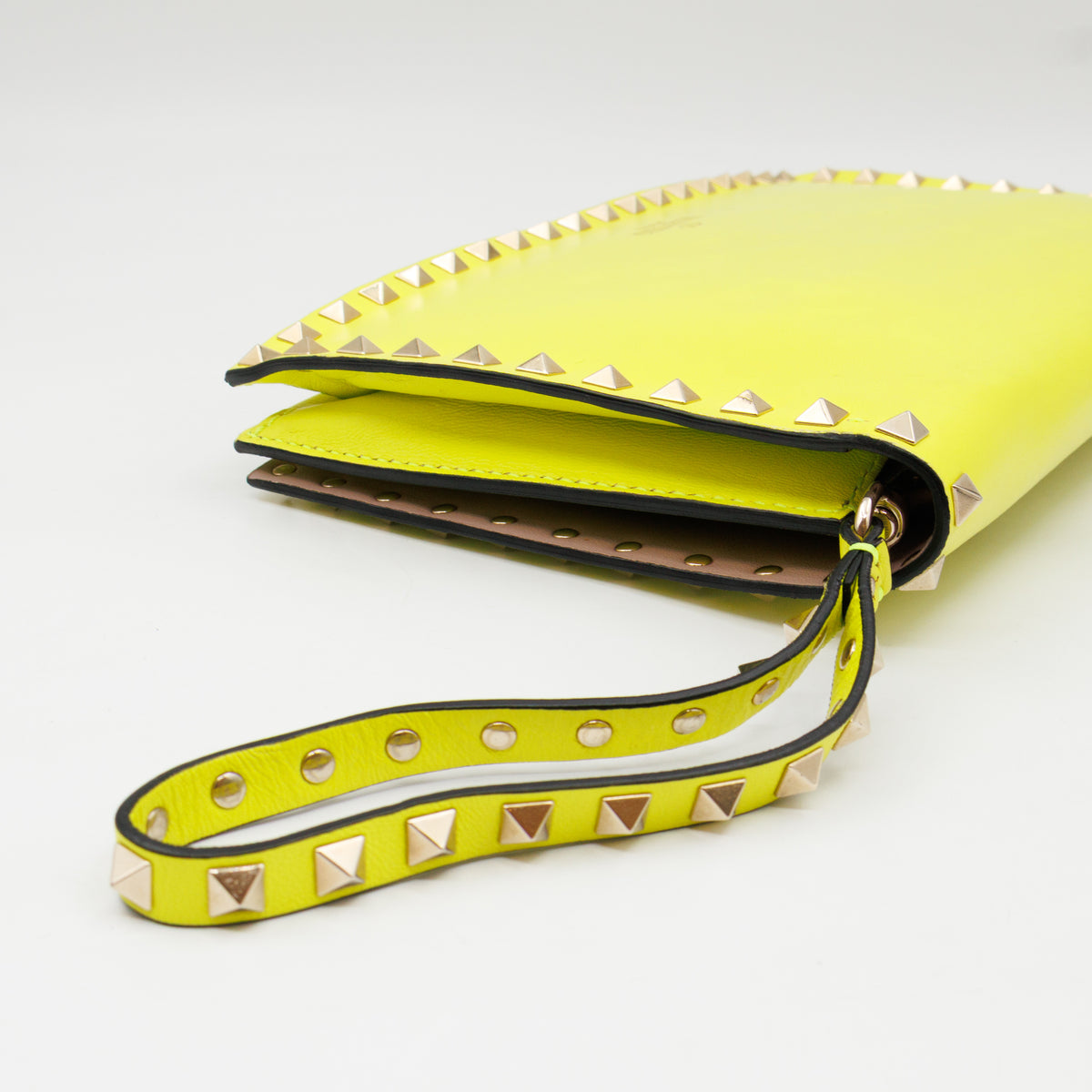 Rockstud Flap Clutch Neon Yellow Leather