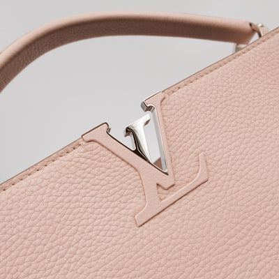 Capucines MM Beige Taurillon Leather