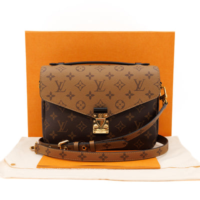 Pochette Metis Monogram Reverse