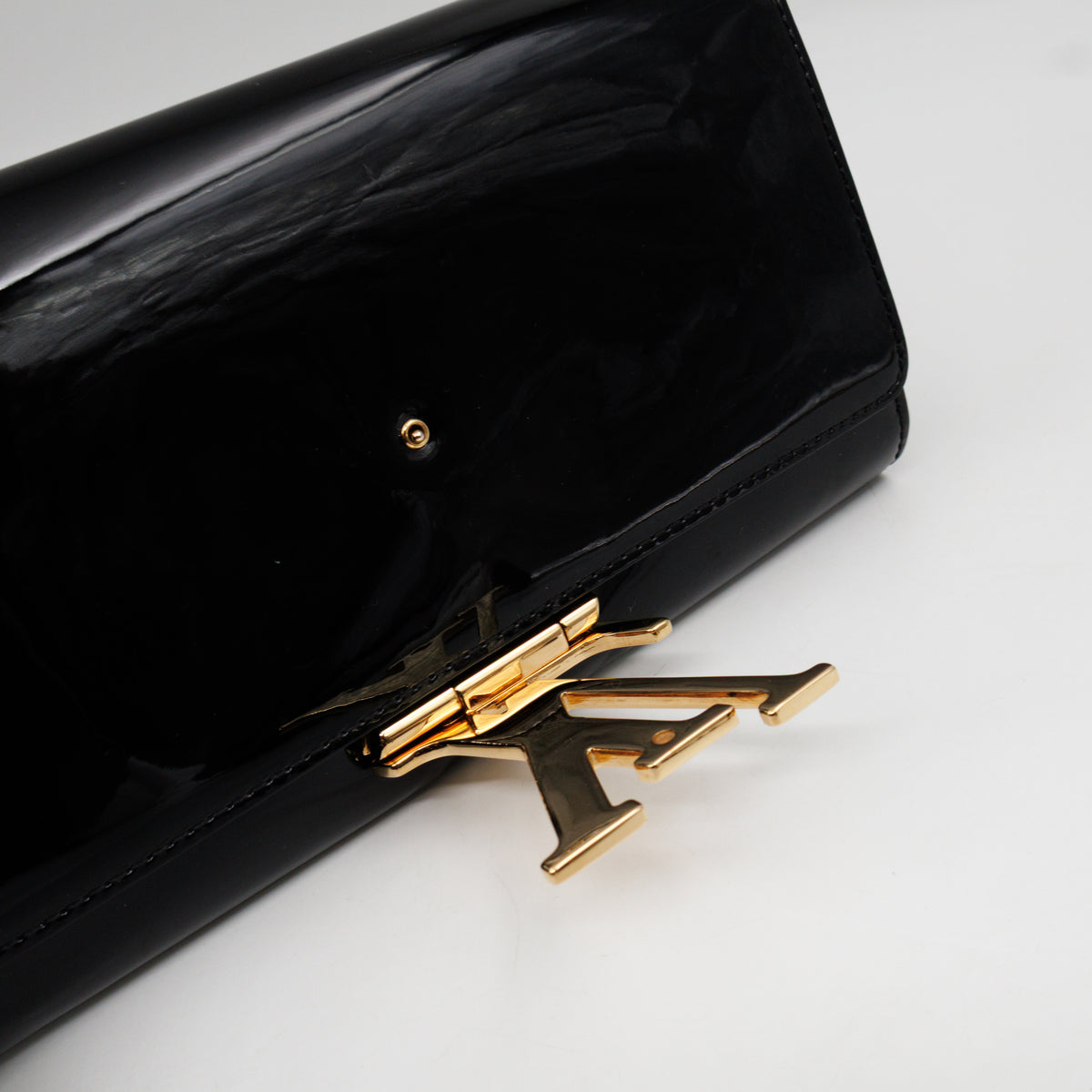 Louise Clutch Vernis Black