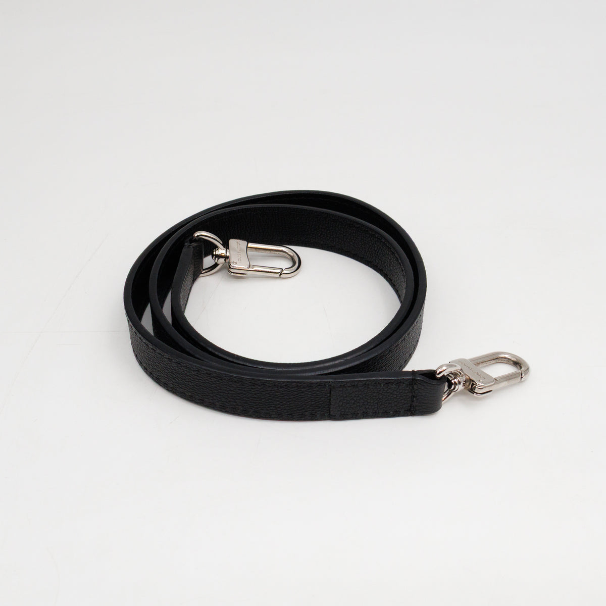Vaneau MM Violet Epi Leather