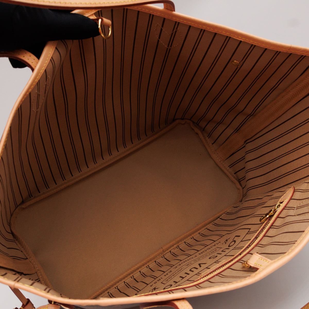 Neverfull MM Monogram