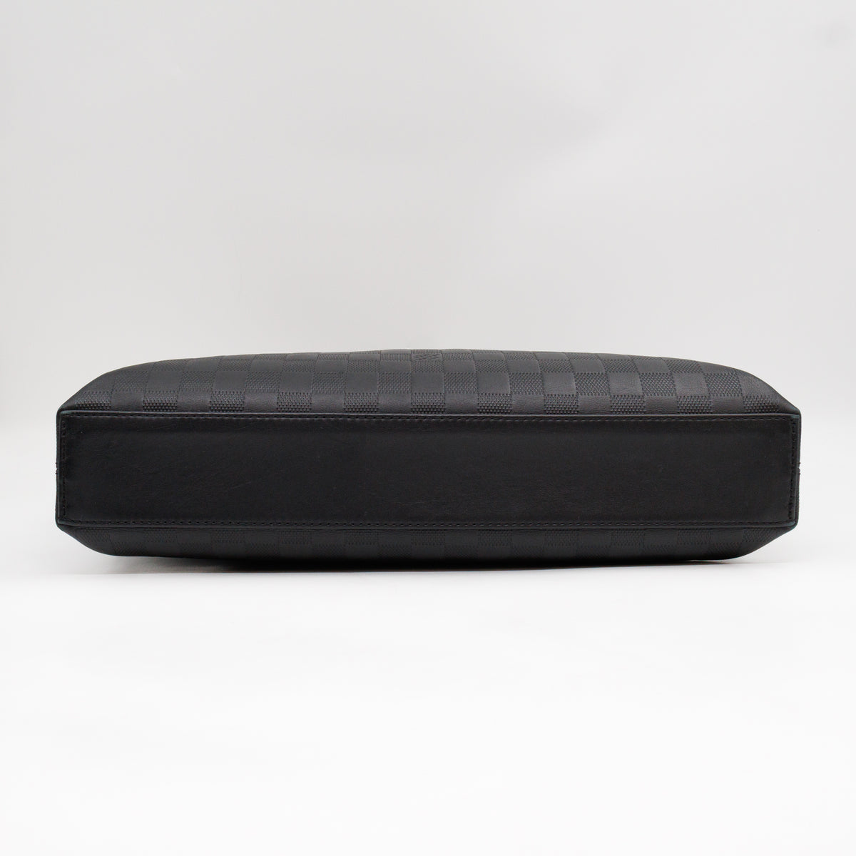 Porte Documents Voyage PM Damier Infini Black Leather