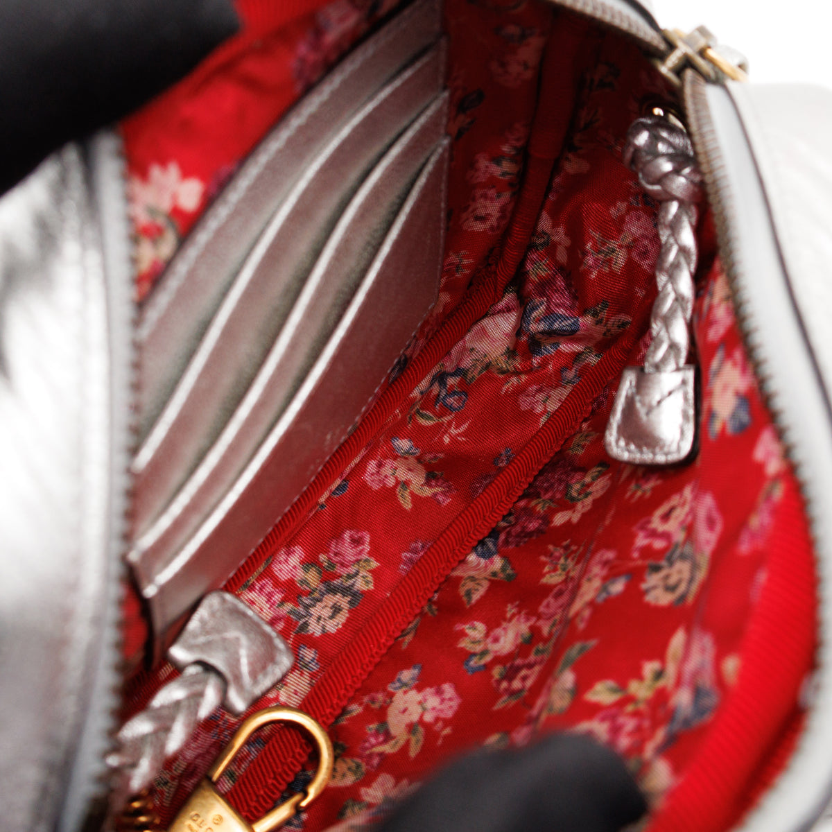 GG Shoulder Bag Silver Metallic Quilted Leather