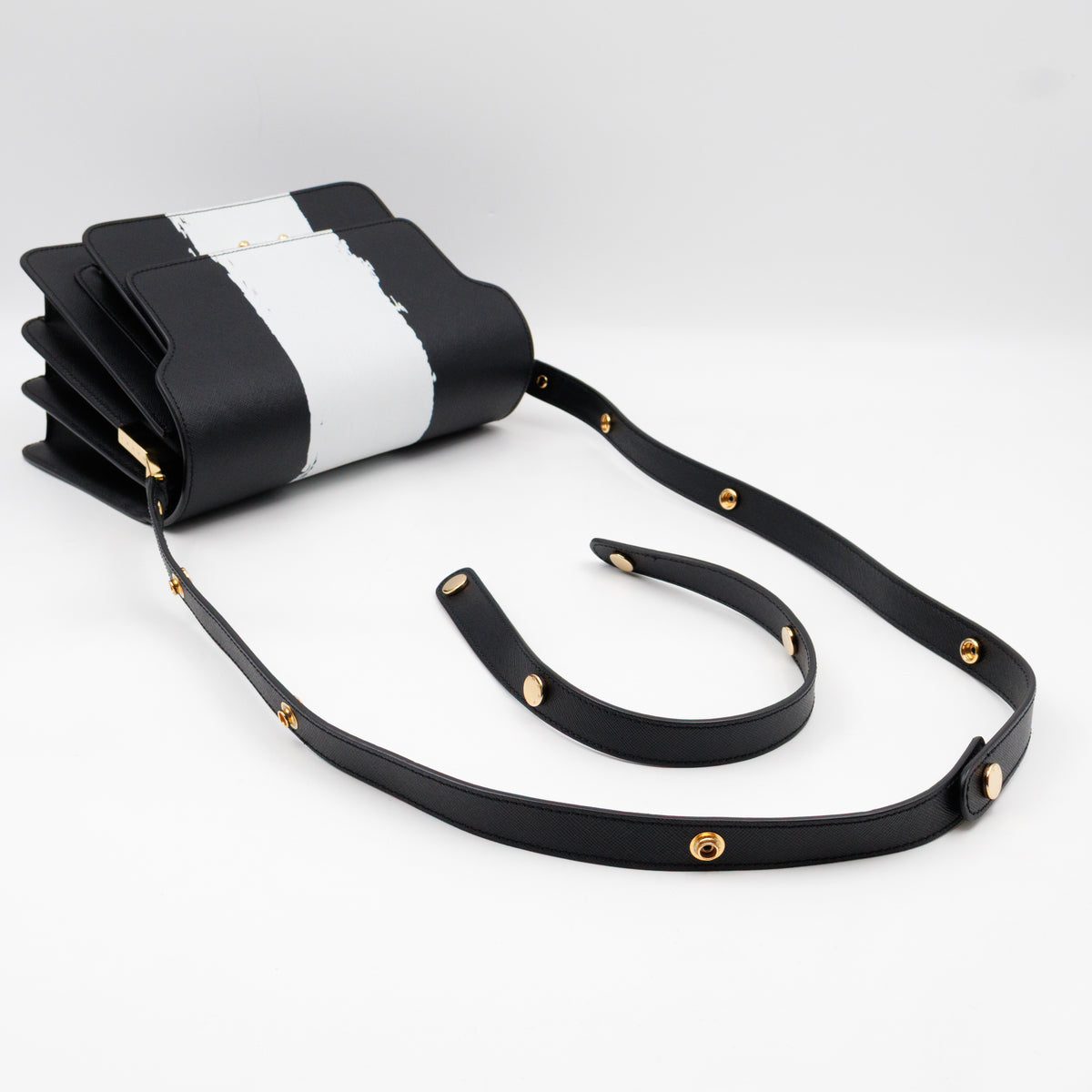 Trunk Bag Medium Black & White Leather
