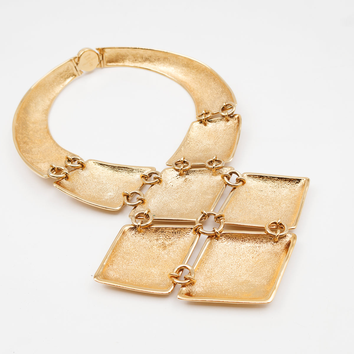 Malletage Crew Statement Collar Necklace Gold