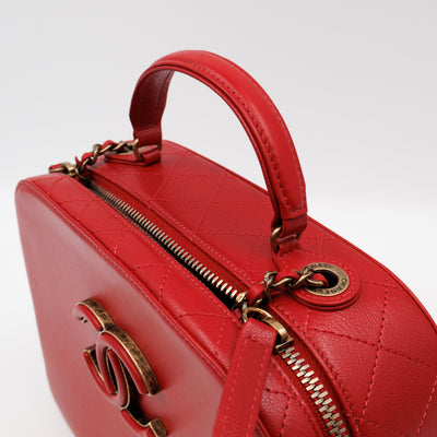 Coco Curve Vanity Case Bag Red Leather