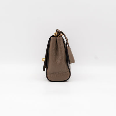 Lily Small Linen Leather