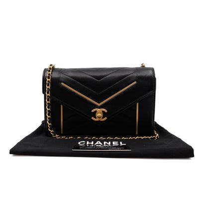 Reversed Chevron Flap Bag Black Quilted Lambskin Leather