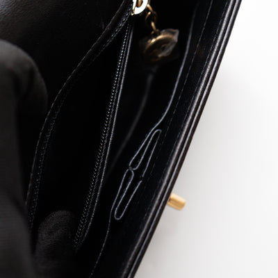 Reversed Chevron Flap Bag Black Quilted Lambskin Leather