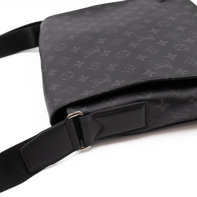 District MM Monogram Eclipse
