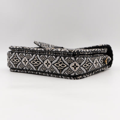 Pochette Metis Since 1854
