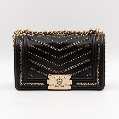 Boy Bag Small Chevron Chains Black Crumpled Calfskin