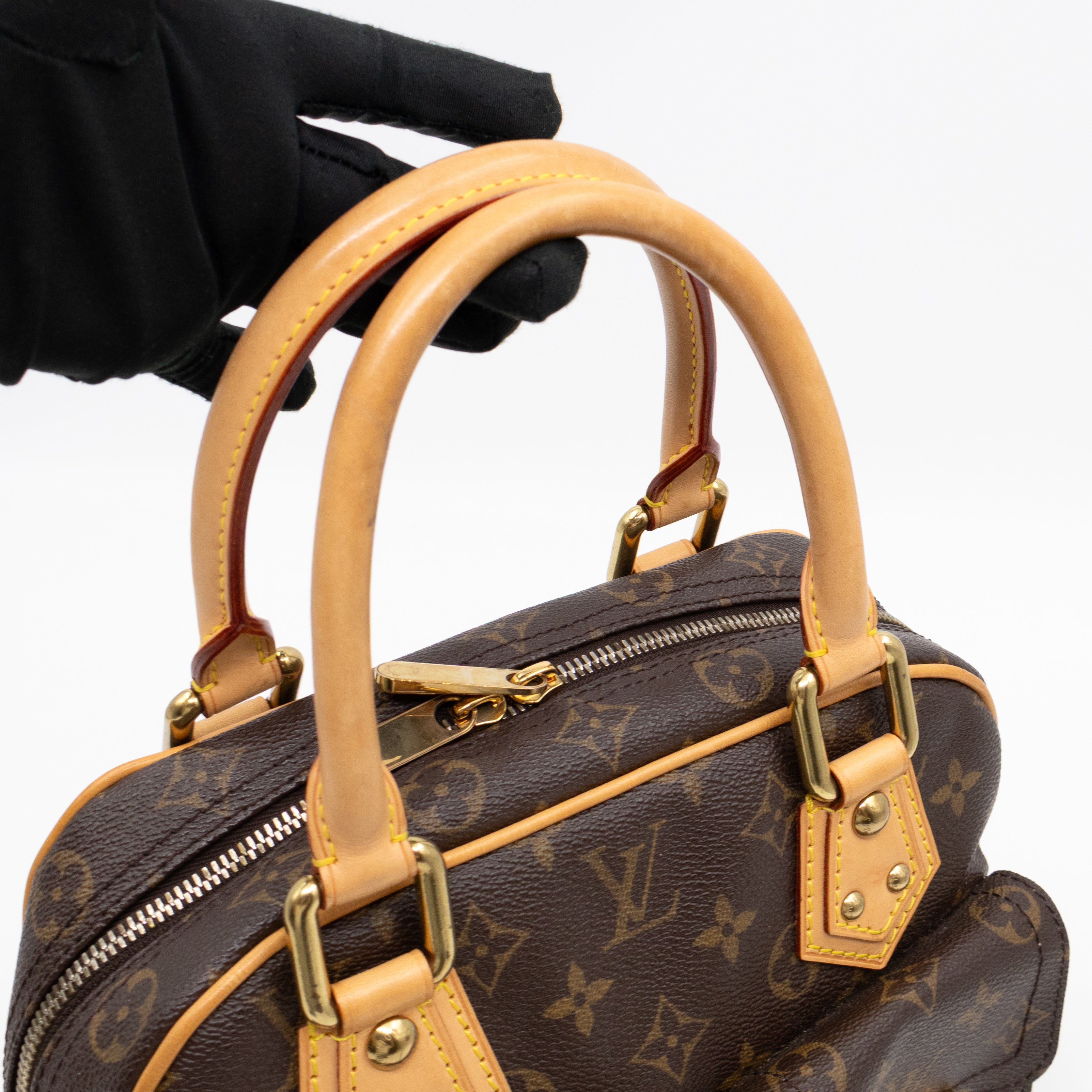 Manhattan PM Monogram