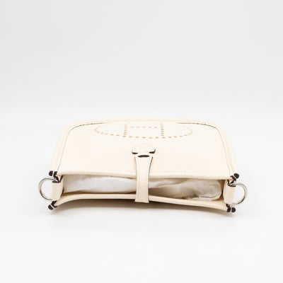 Evelyne 16 Mini Nata Leather