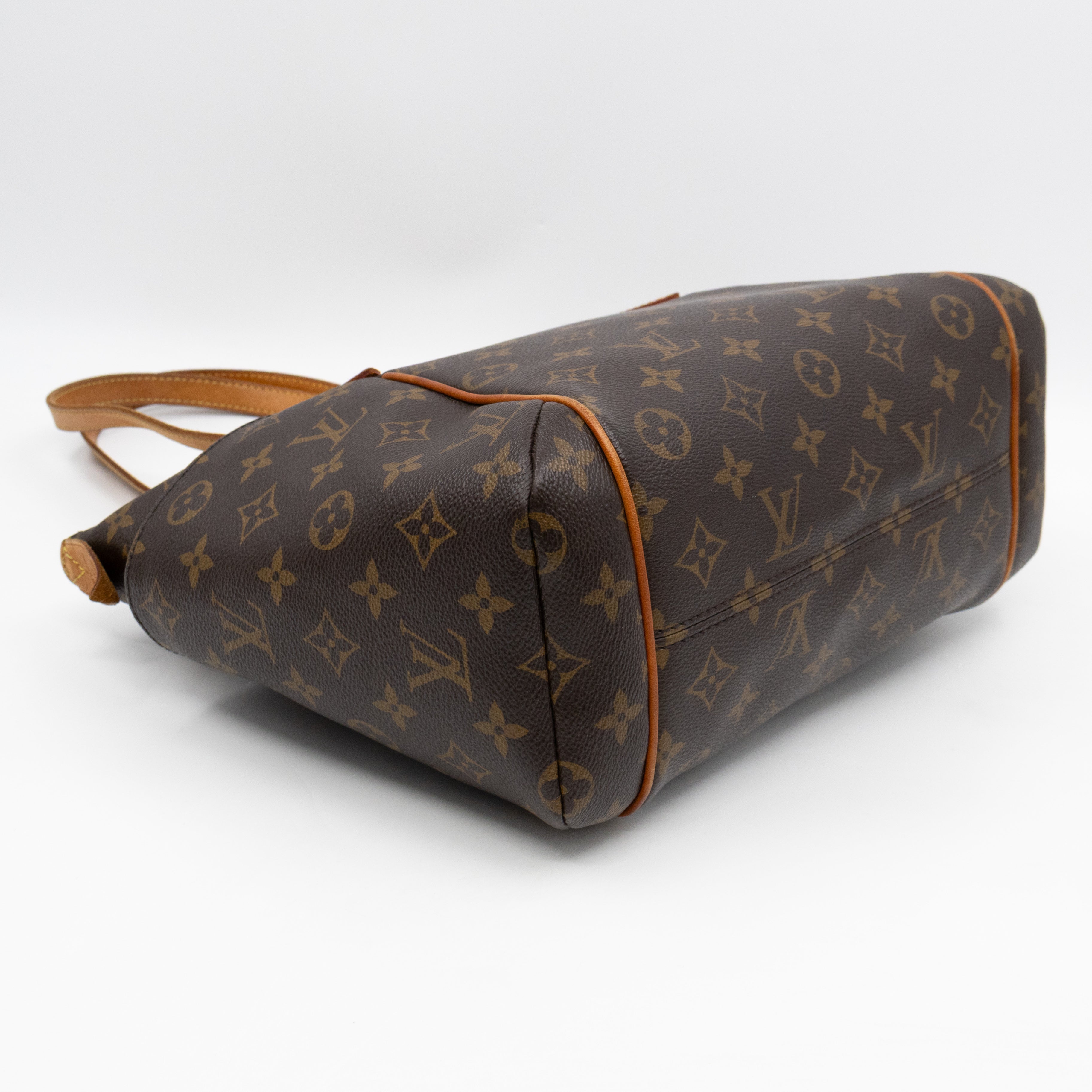 Totally PM Monogram