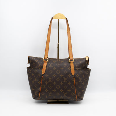 Totally PM Monogram