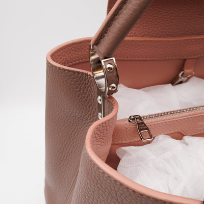 Capucines MM Taupe & Rose Taurillon Leather
