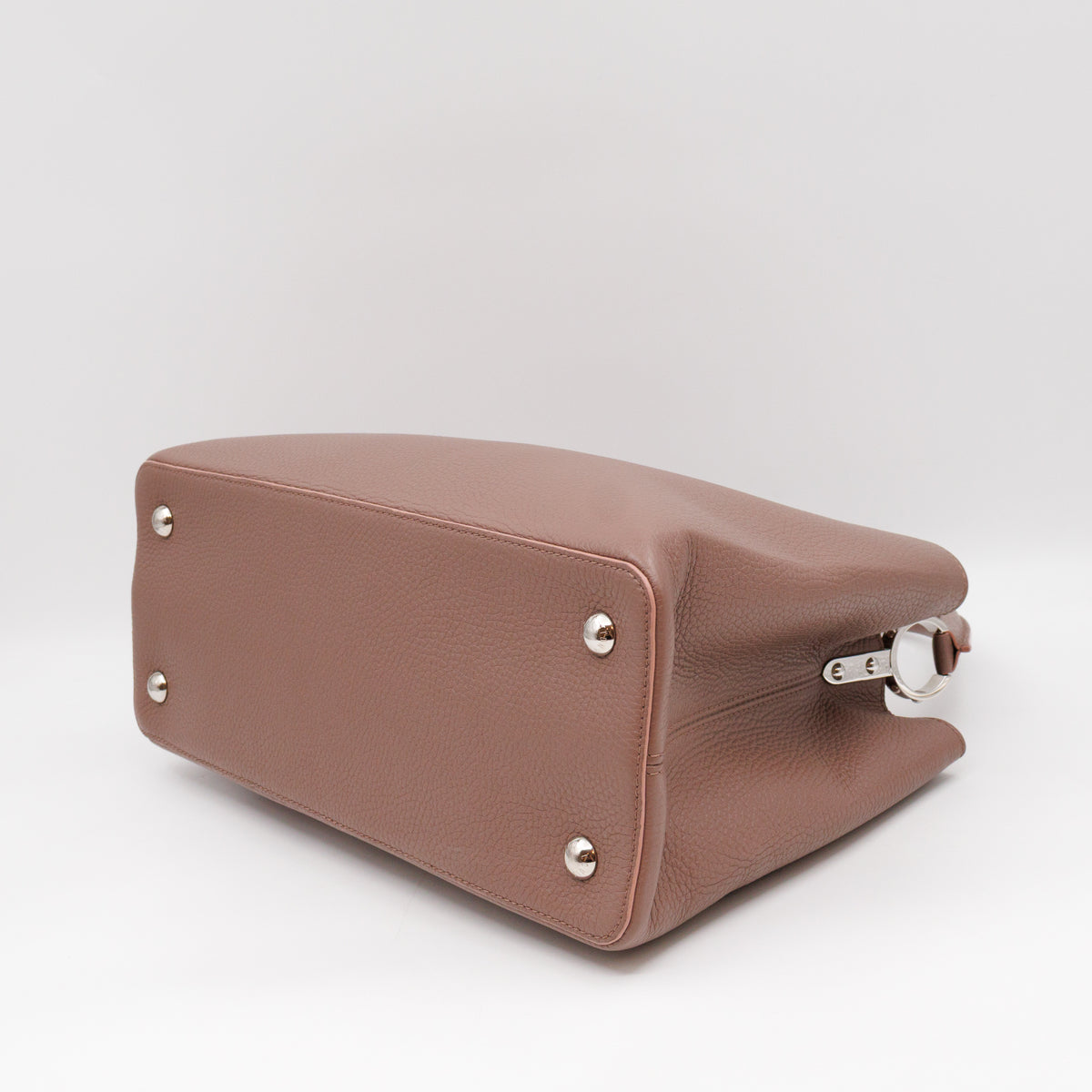 Capucines MM Taupe & Rose Taurillon Leather