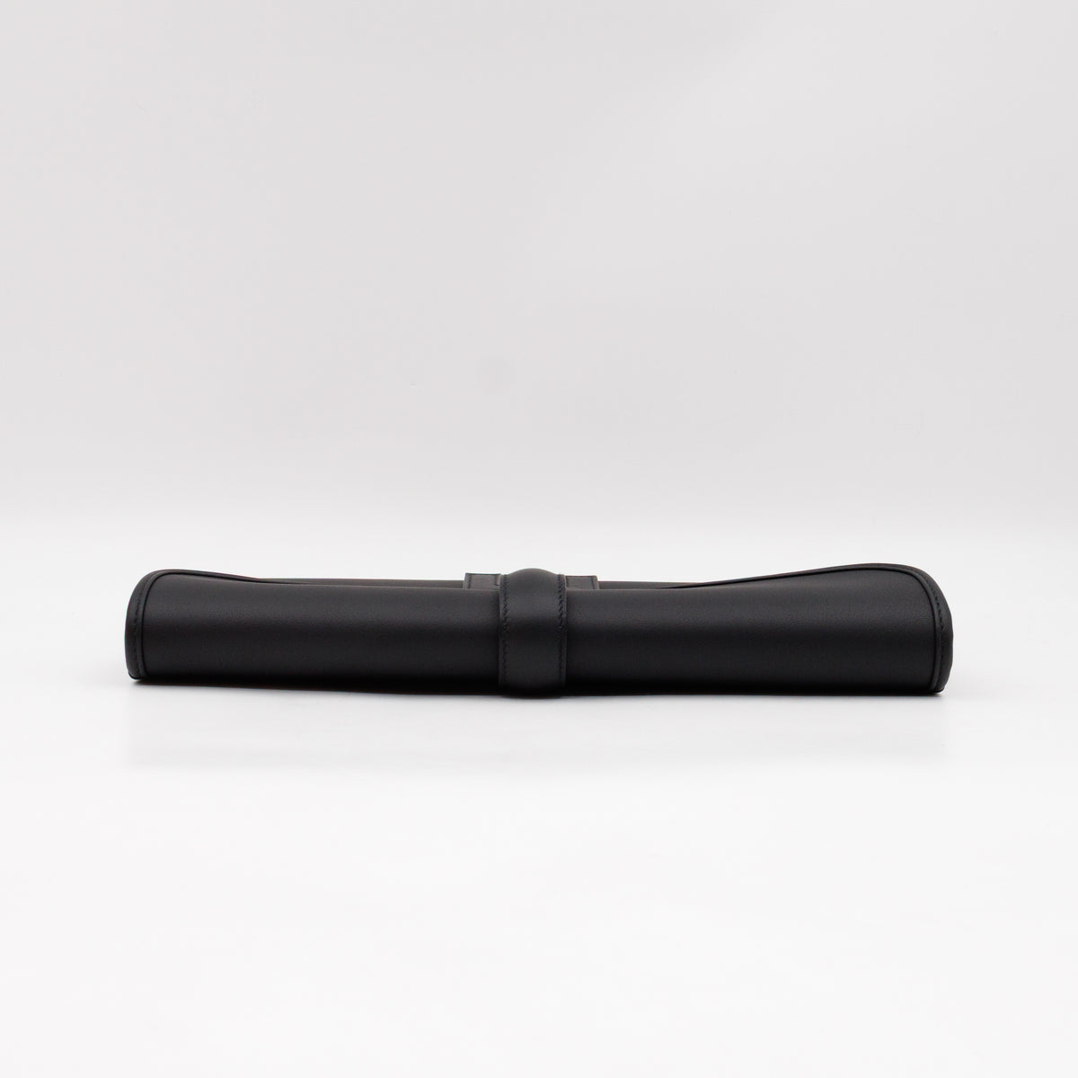 Jige Elan 29 Clutch Black Swift Leather