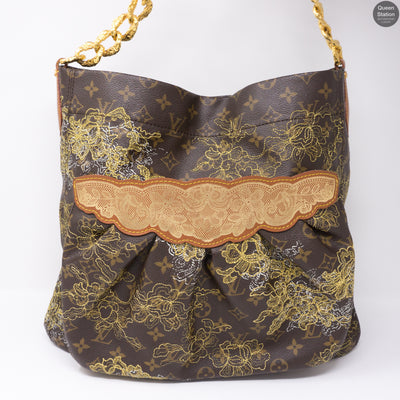 Dentelle Fersen Gold Monogram