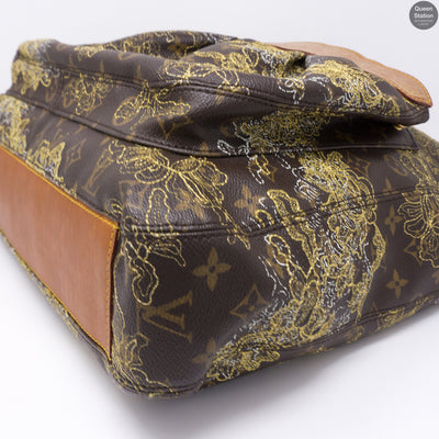 Dentelle Fersen Gold Monogram