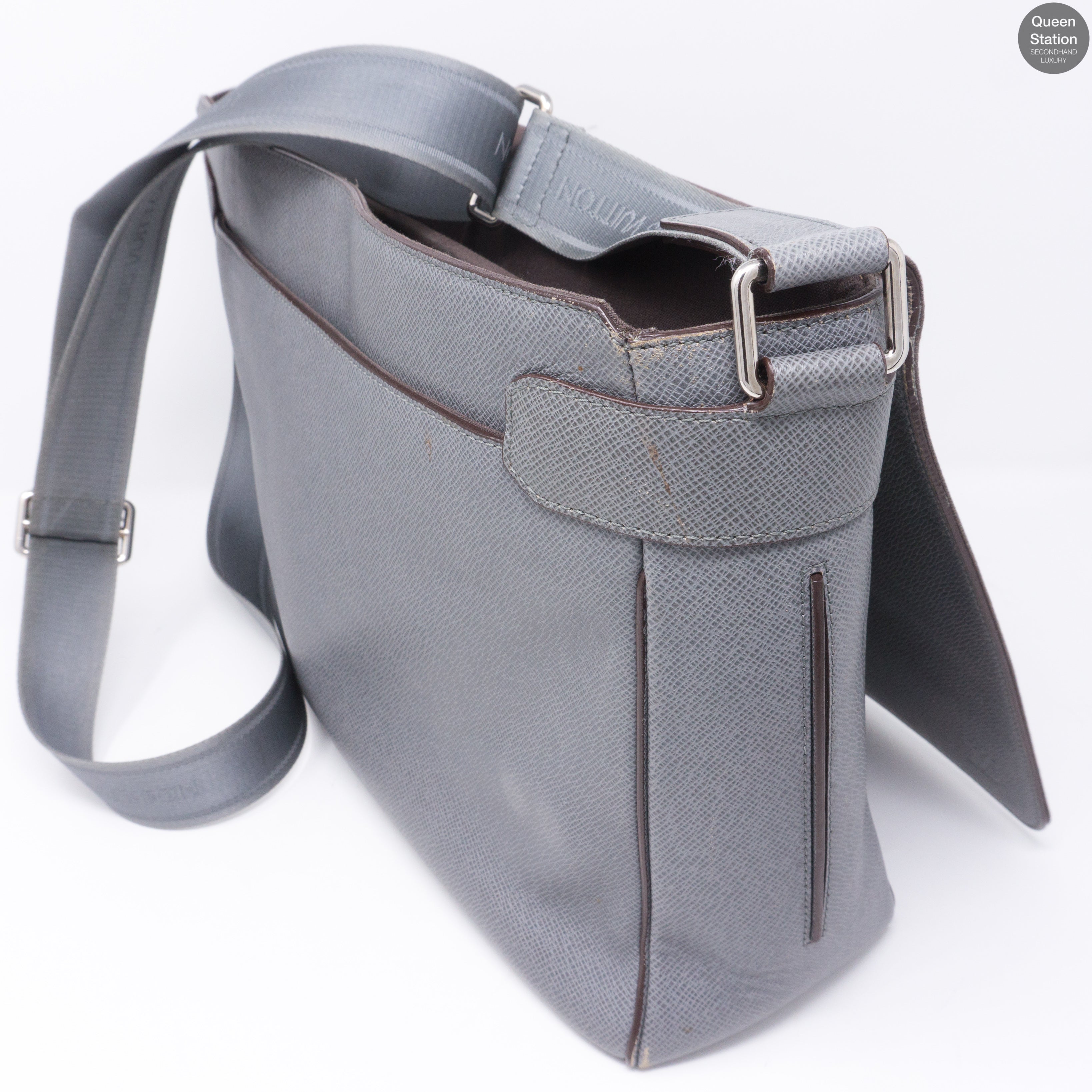 Roman GM Glacier Gray Taiga Leather