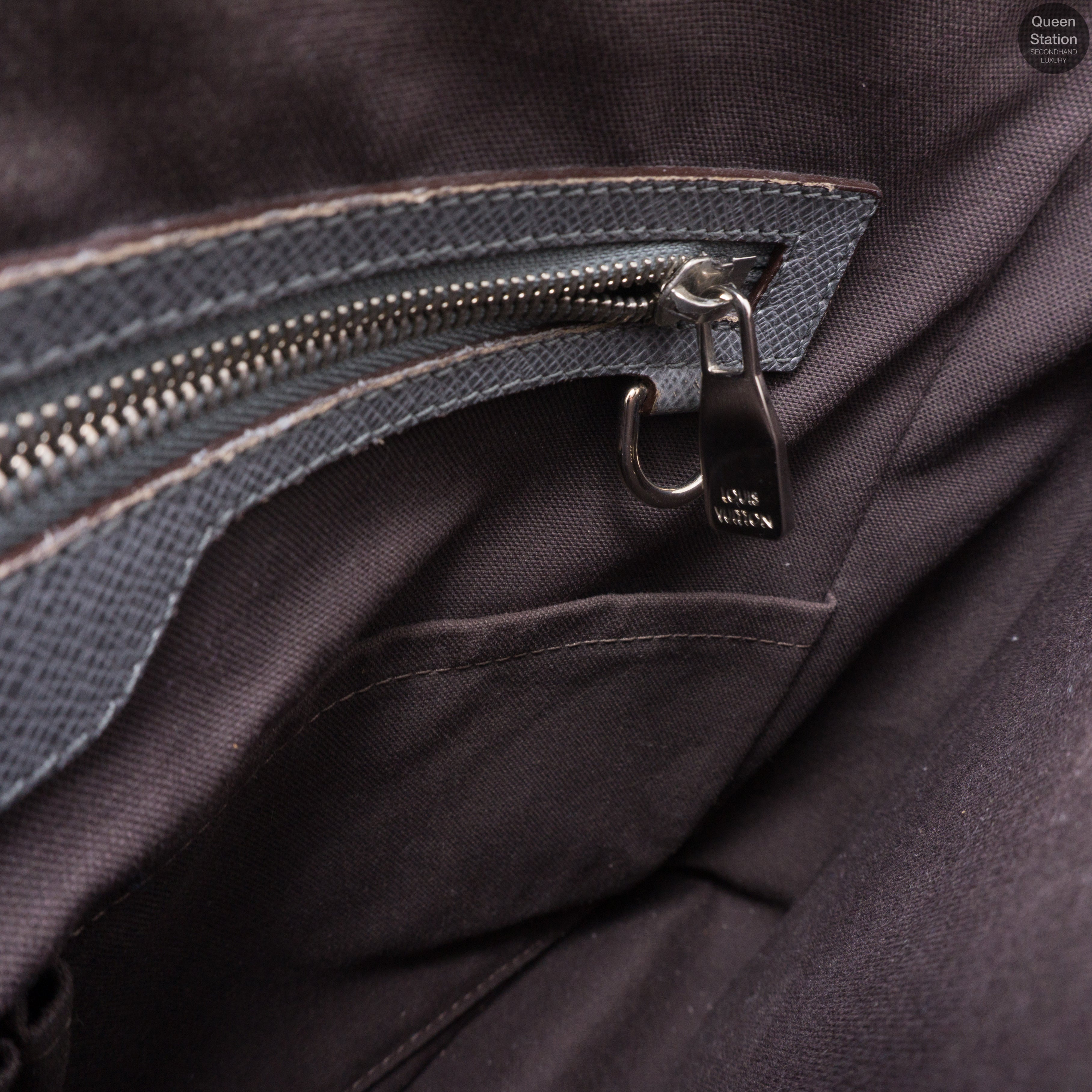 Roman GM Glacier Gray Taiga Leather