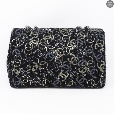 Paris Shanghai Jumbo Strass Flap Bag