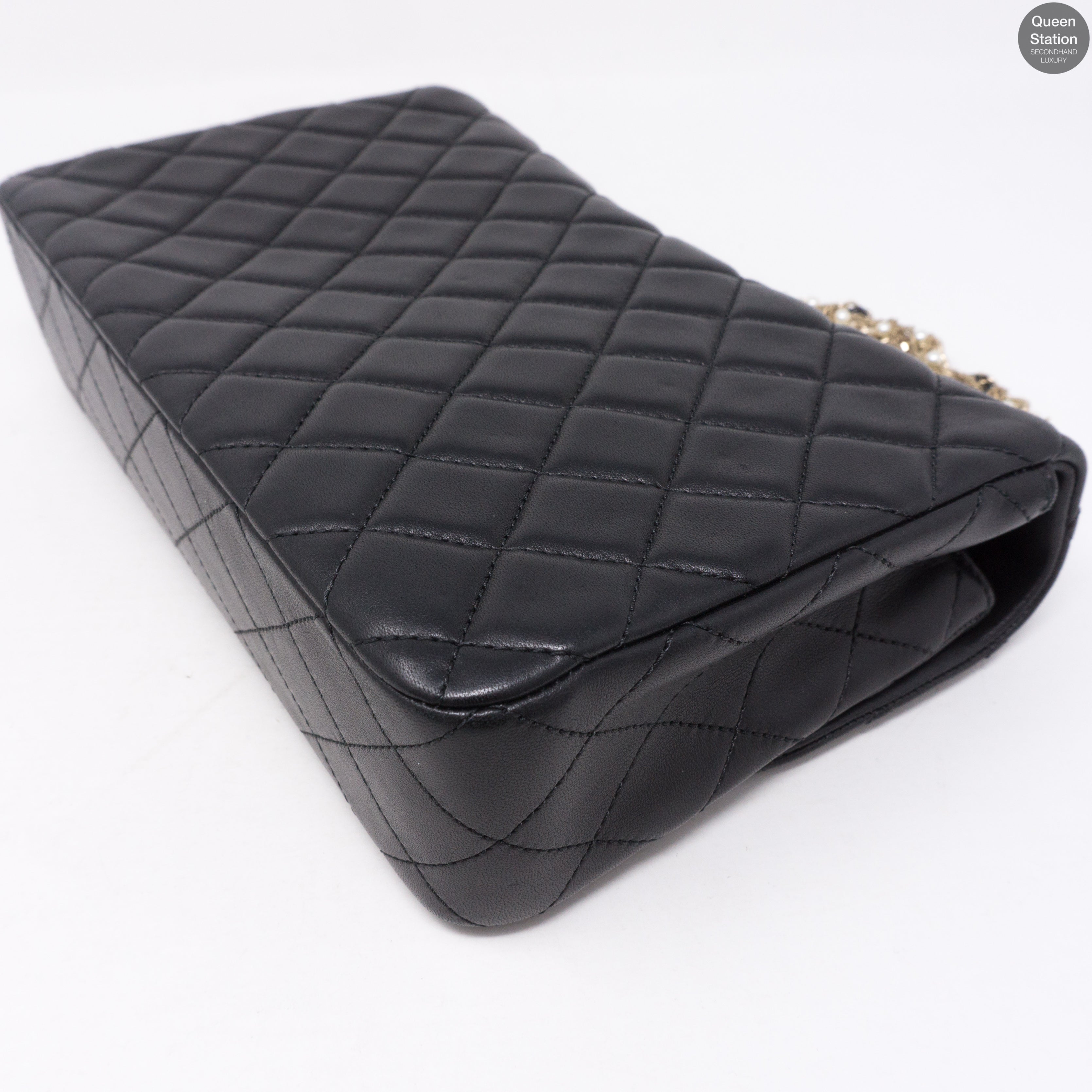 Westminster Pearl Black Leather Tangled Chain Bag