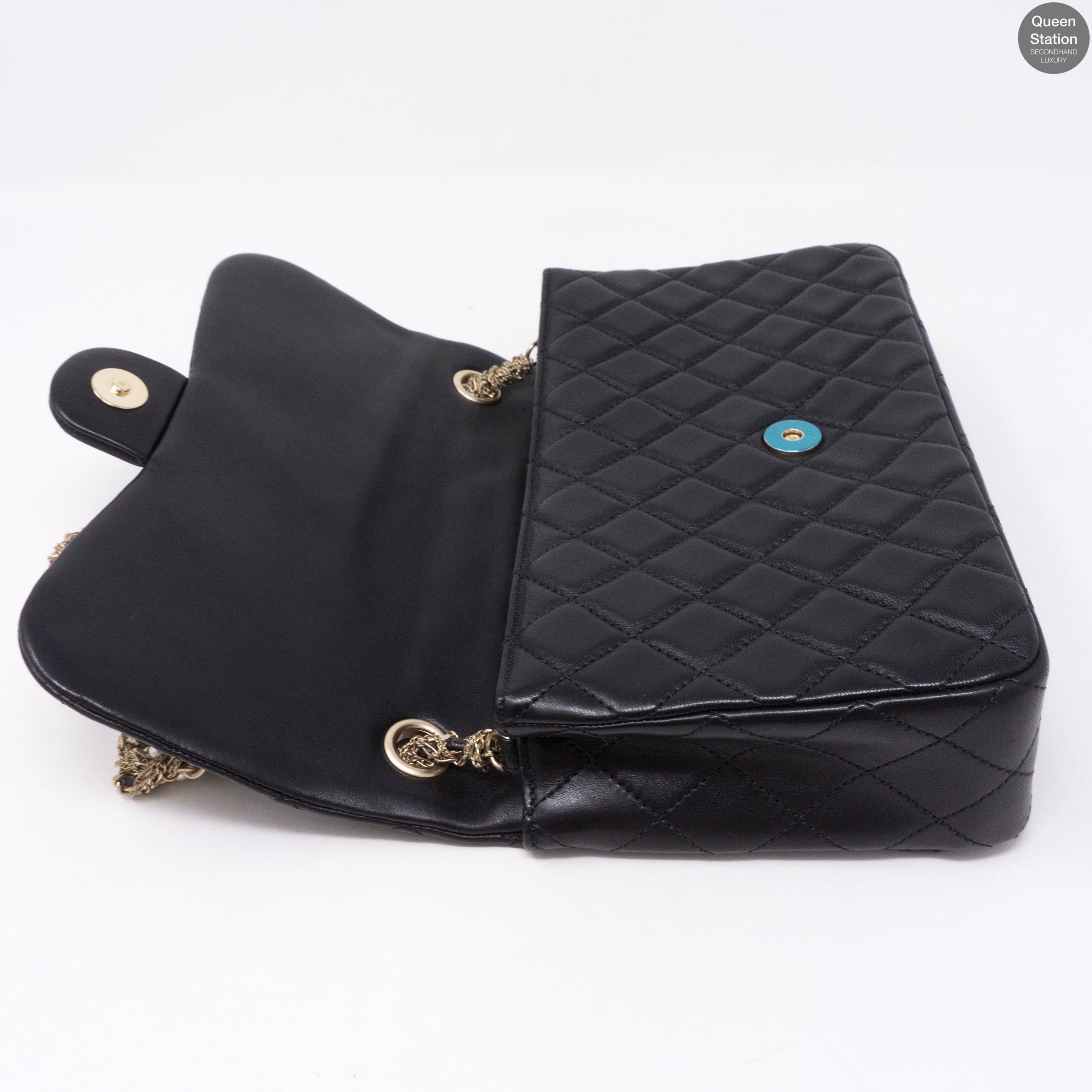 Westminster Pearl Black Leather Tangled Chain Bag
