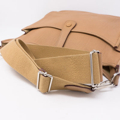 Evelyne III Beige