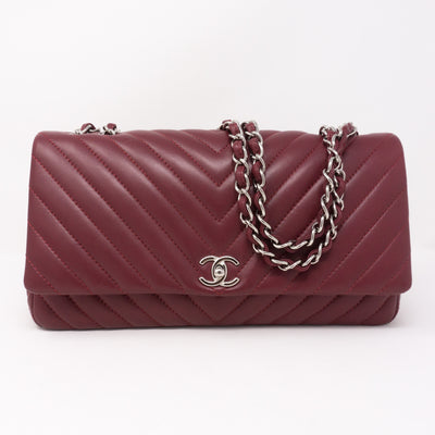 Chevron Single Flap Jumbo Red Lambskin