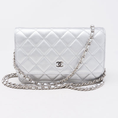 Classic Wallet On Chain Silver Leather