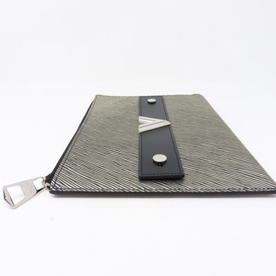 Essentials V Pochette Platine Epi Leather