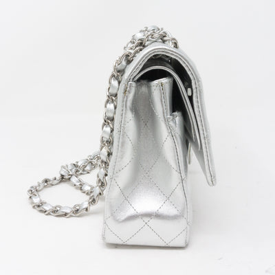 Classic Double Flap Medium All Silver