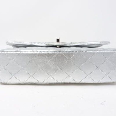 Classic Double Flap Medium All Silver
