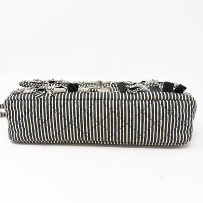 Classic Double Flap Medium Quilted Fabric