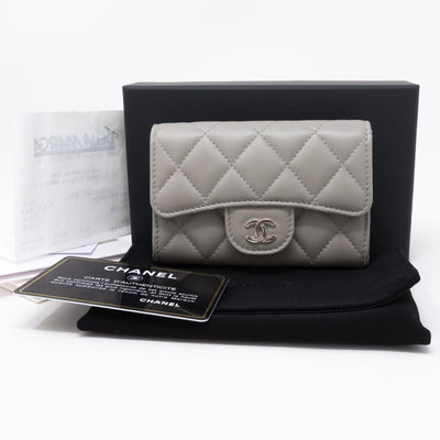 Classic Flap Card Case Gray Lambskin