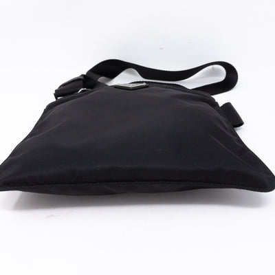 Vela Small Crossbody Black Nylon