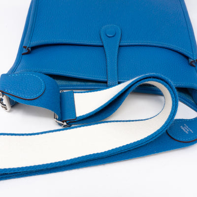 Evelyne III 29 Blue