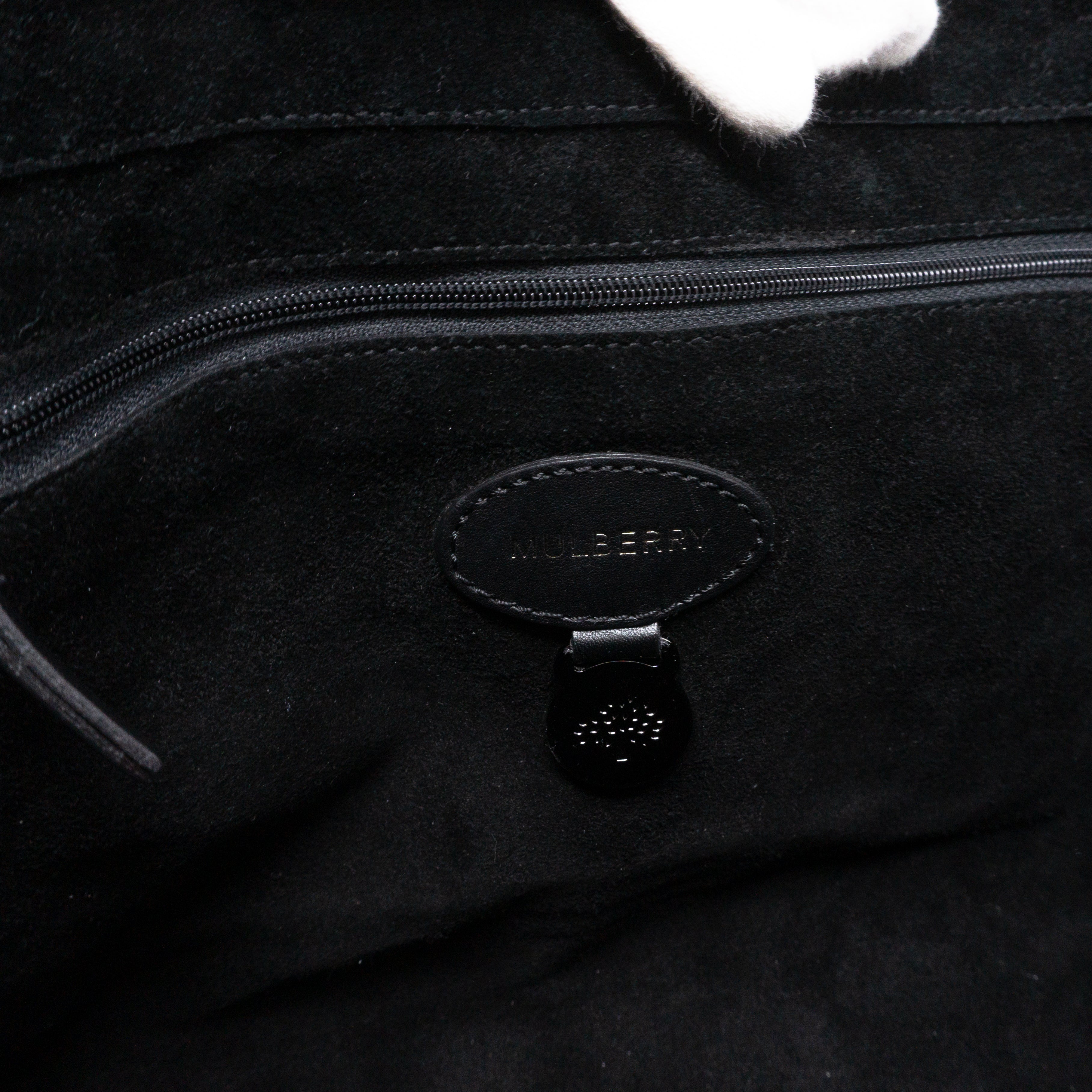 Lily Zigzag Medium Black Suede