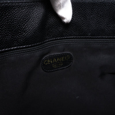 CC Shoulder Tote Black Caviar