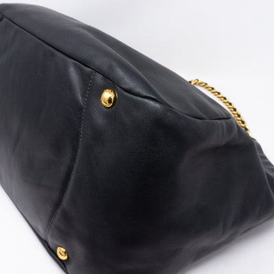 Soft Chain Tote Black Leather