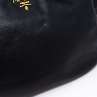 Soft Chain Tote Black Leather