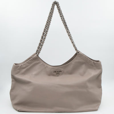 Soft Chain Tote Gray Leather