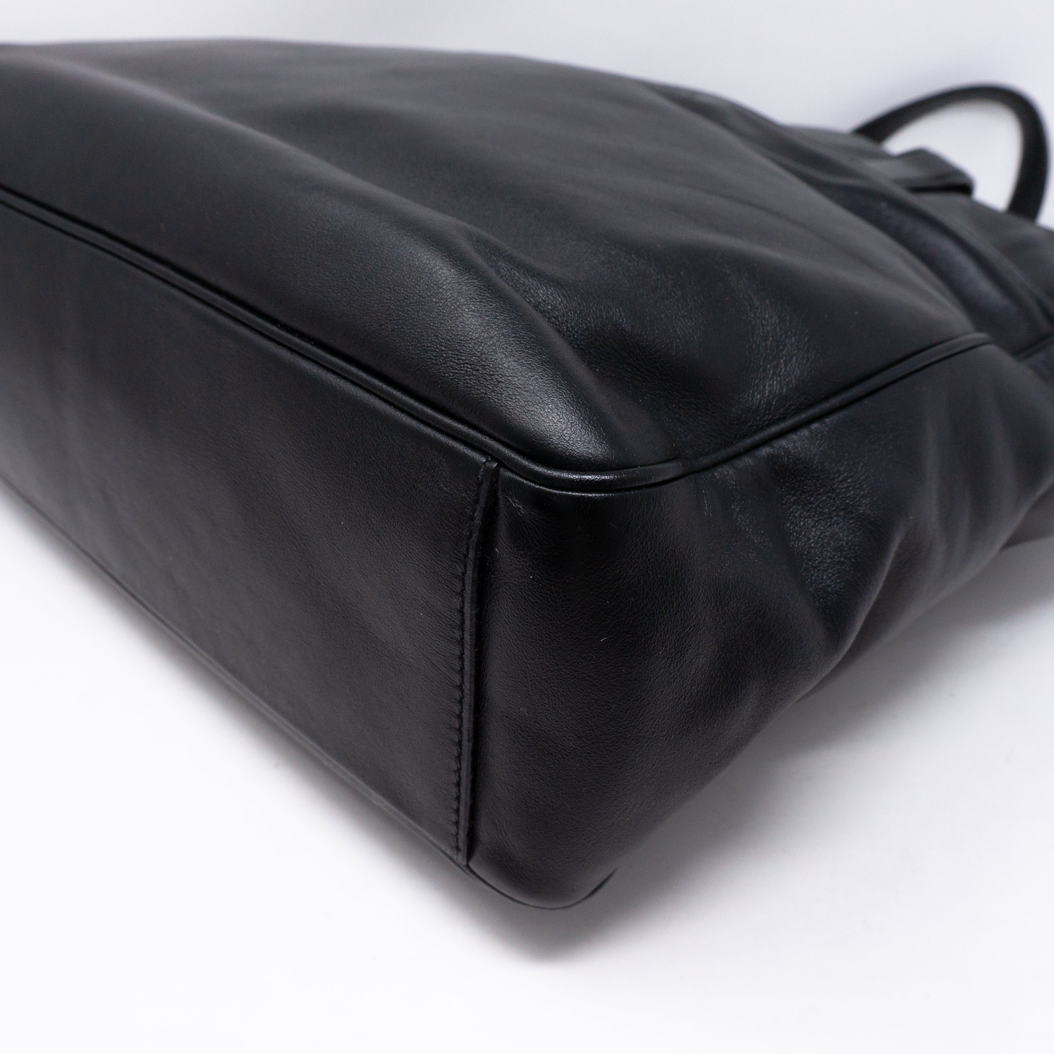 Crossbody Canvas Strap Bag Black Leather