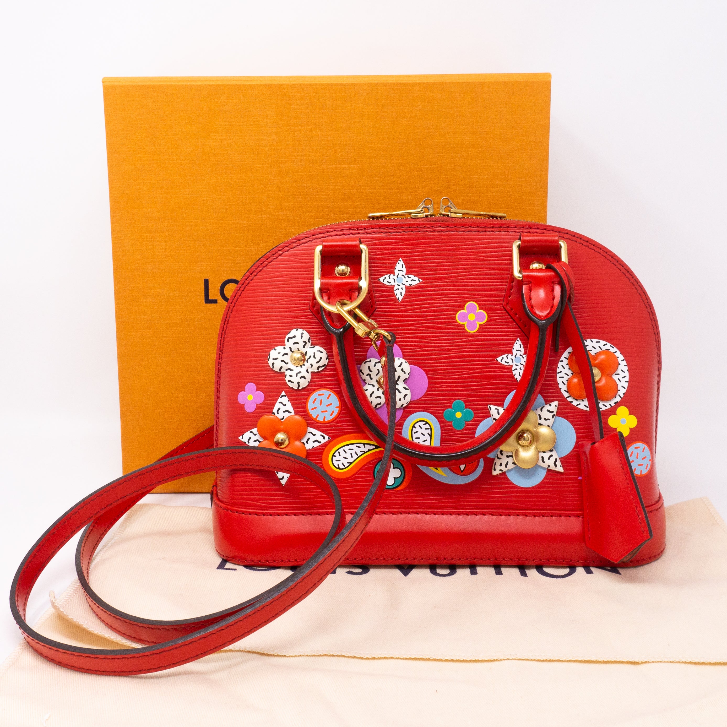 Alma BB Epi Red Blooming Flowers