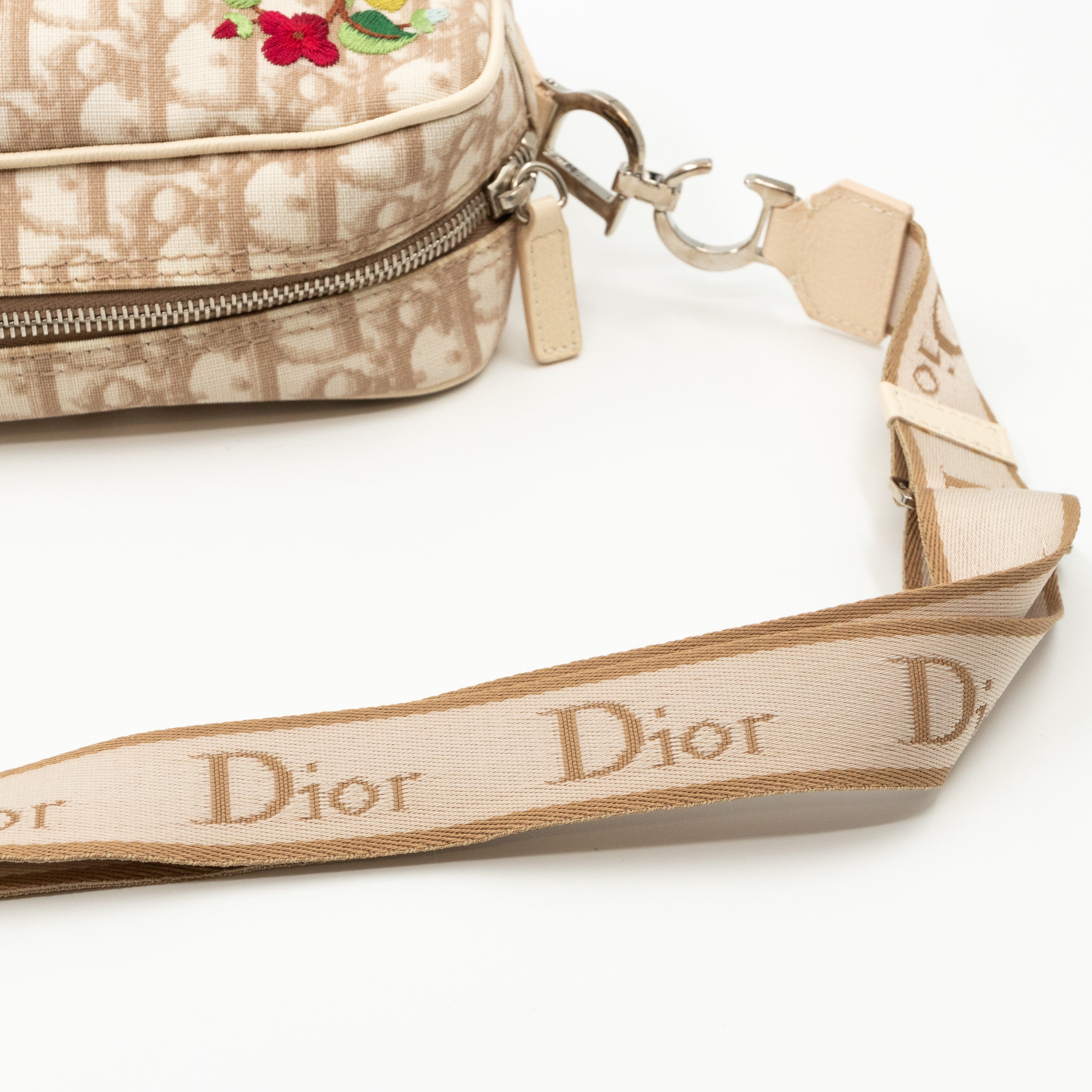 Shoulder Bag Embroidered Flowers Beige Monogram